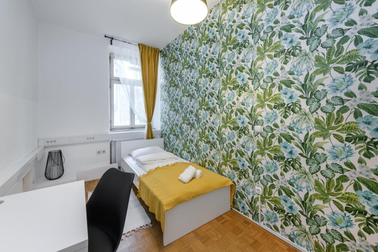 Royal Rooms*** Любляна Екстер'єр фото